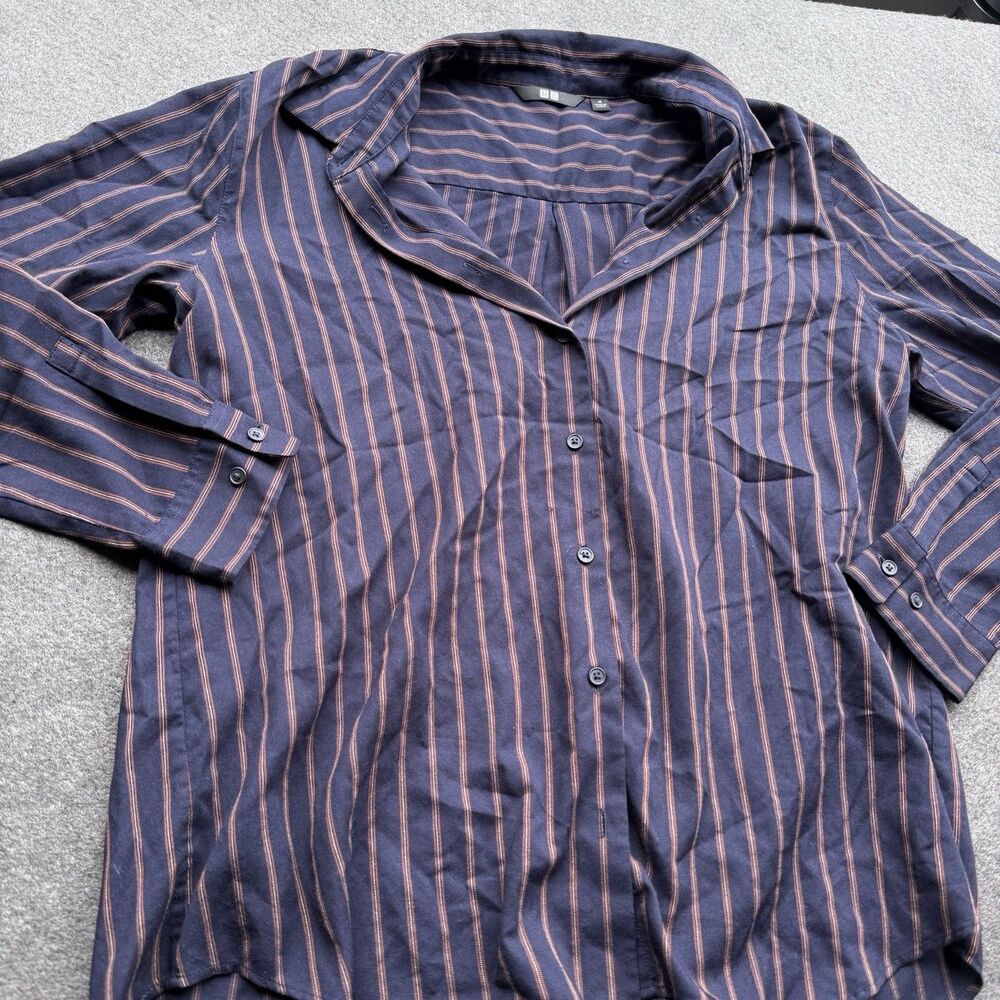 Uniqlo Womens M Navy Blue Button Up Shirt Casual Office Minimalist rayon A12